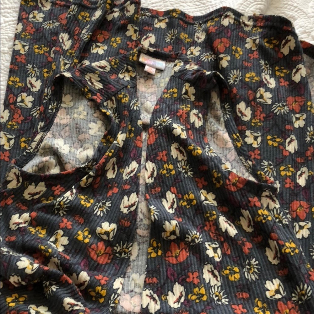 Lularoe Floral Joy.  XS